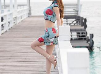 魅妍社 – 王者归来！娜露Selena的自拍资源在图库里翻滚起来了！